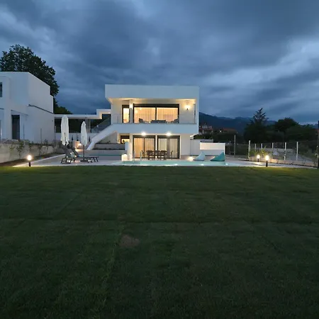 Apex Premium Living
