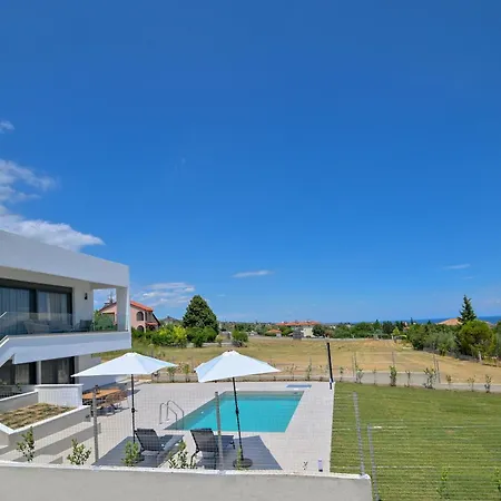 Apex Premium Living *